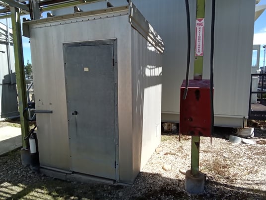 6' x 6' x 8' Building - Image 2