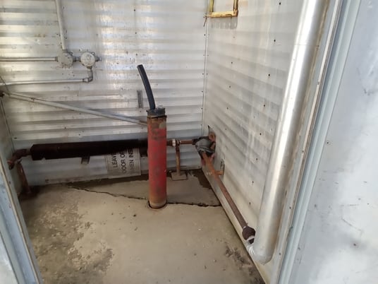 6' x 6' x 8' Building - Image 5