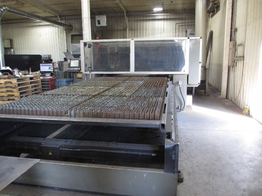 Cincinnati #CL-850, 5000 watt, Fying Optic, 6' x 12' sheet size, dual shuttle tables, 2007 - Image 3