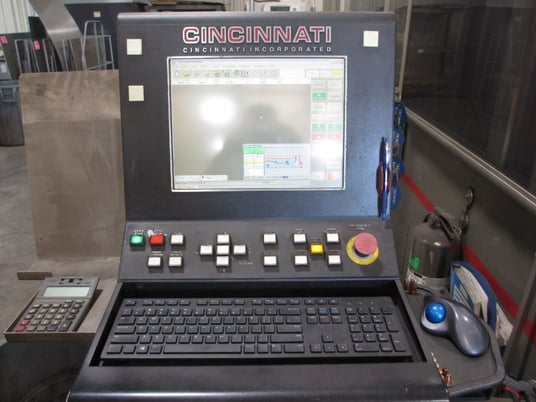 Cincinnati #CL-850, 5000 watt, Fying Optic, 6' x 12' sheet size, dual shuttle tables, 2007 - Image 4