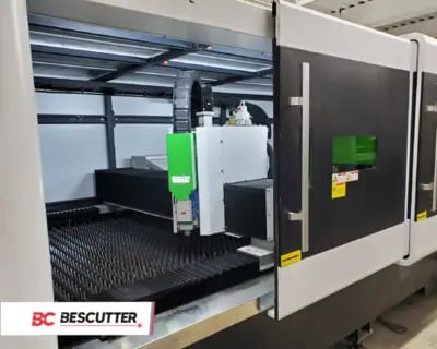 Bescutter #FlyCoil-5x13, fiber laser sheet cutter, 5' x 13', enclosure w/ CE safety window, shuttle tables - Image 2
