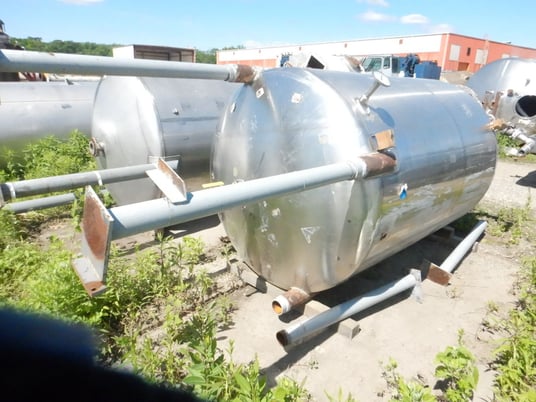 1000 gallon Stainless steel mix tank, 60" dia. x 90" straight side, dished top & bottom - Image 3