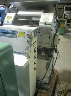 Merrill Pennwalt #30-16AH, Slat Counter with controls & bins, S/N 440, 230 V. - Image 2