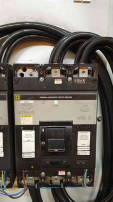 600 Amps, Square D, MHL36600, Double throw breaker cabinet - Image 3