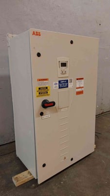 75 HP ABB, ACH550-PDR-097A-4+K466, Control VFD, 3 Phase, 96 Amps, 480 VAC - Image 3