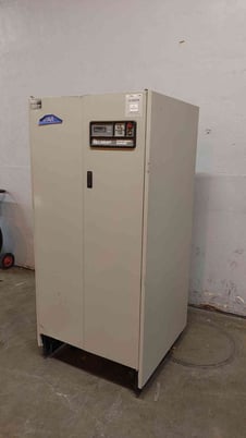 125 KVA Liebert #PPA125C, PDU, Step Down Transformer & Distribution, (68) Main & Breakers, 3 Phase, 3-Wire - Image 2