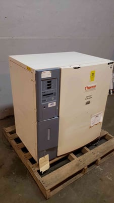 Thermo Electron #3307, Steri-Cult CO2 Incubator, 1 Phase, 10.5 Amps, 115 V - Image 7