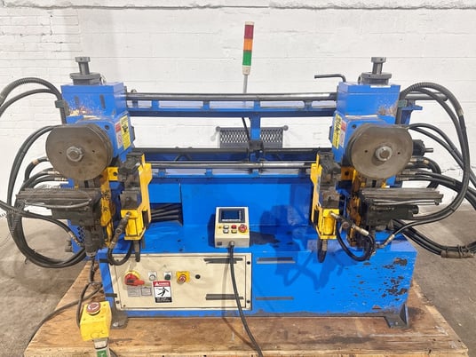 1-1/2" HMT #F38, Twin Head Compression Bender, 240 V. - Image 2