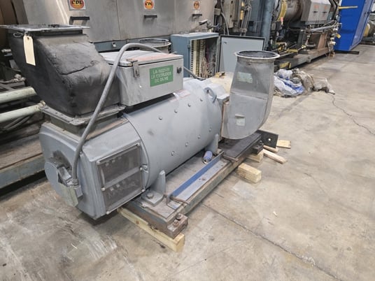 12" Crown / CDL #RPU2E400, single screw dump extruder, 10:1 L/D ratio - Image 4