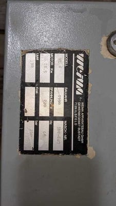 Weima #WLK-10, single shaft shredder, approx 36" x 36" feed opening, 40 HP, 52 rotor knives - Image 5