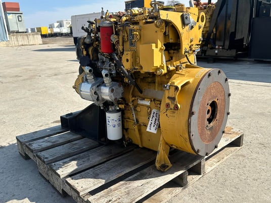Caterpillar #C4.4, engine, Tier 3 pre-emissions, 8100 hours, 2008 - Image 4
