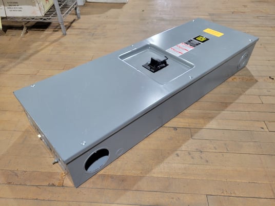300 Amps, Square D, LA400S, Circuit Breaker Enclosure with Q4L3300 Circuit Breaker, 240V - Image 6