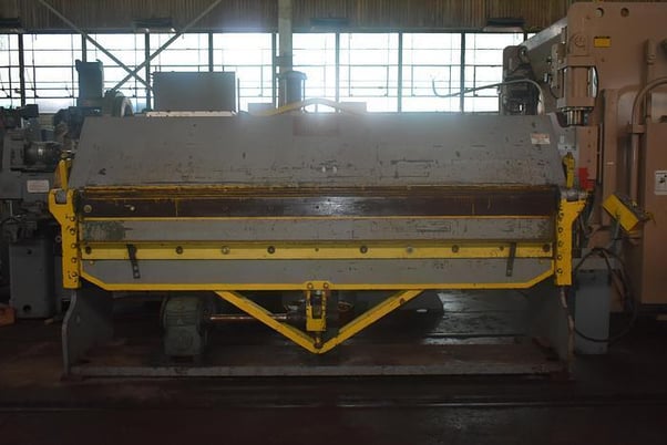 10 gauge x 10' Chicago, Dreis & Krump #MB-10135, power apron leaf brake, 5 HP, 1" min flange, pneu power - Image 1