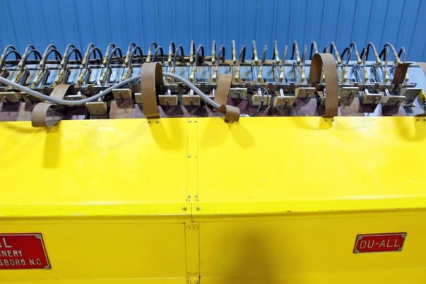 L & L #DA-80H, RF Edge Gluer, 64" x 124" x 4-1/2" capacity, 10 kw gen, 5 HP hydraulic, 2" bore, 4" stroke - Image 6