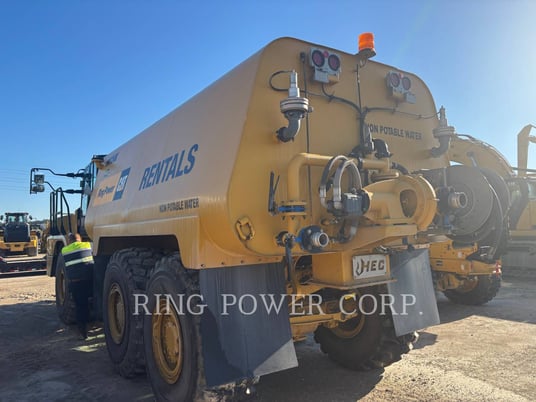 Caterpillar 725WW, Water Truck, 1442 hours, S/N: 3T900862, 2023 - Image 3