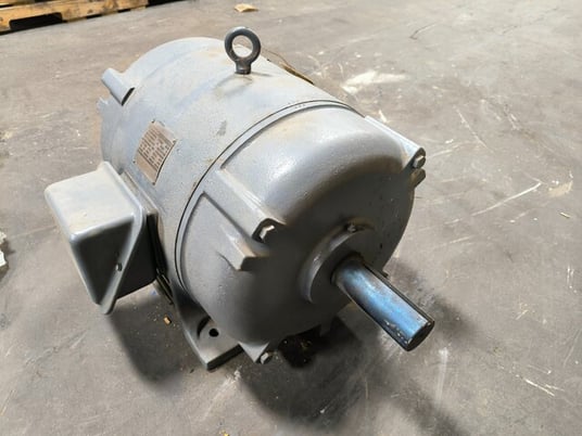 40 HP 1765 RPM Century, Frame 324T, 1.15 service factor, 230/460 Volts - Image 4