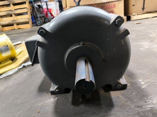 40 HP 1765 RPM Century, Frame 324T, 1.15 service factor, 230/460 Volts - Image 5