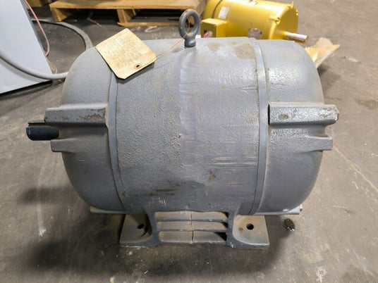 40 HP 1765 RPM Century, Frame 324T, 1.15 service factor, 230/460 Volts - Image 7