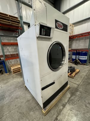 120 Lb. Unimac #UT120N, Natural Gas Heated Dryer, Reversing Cylinder, 300000 BTU/hr., 240 V, 2007 - Image 2