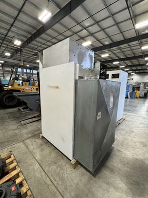 120 Lb. Unimac #UT120N, Natural Gas Heated Dryer, Reversing Cylinder, 300000 BTU/hr., 240 V, 2007 - Image 4