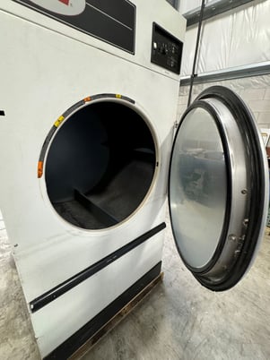 50 Lb. Unimac #UT050N, Natural Gas Heated Dryer, Reversing Cylinder, 130000 BTU/hr., 240 V, 2009 - Image 6