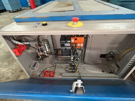 Chicago #S-Mini, Folder Crossfolder w/Stacker Conveyor, R.H. Crossfold Discharge, 2.7 HP, 480 V, 2013 - Image 9