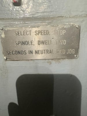 21.5" x 120" Cincinnati #21-1/2, Engine Lathe, 18" 4-Jaw chuck, steady rest, toolpost, S/N 1w515p-17, 21-1/2 - Image 9