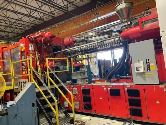 1000 Ton, 165 oz., Engel #Duo-11050/1000WP, 55.1" x 45.27" tie bar spacing, 2005 - Image 1