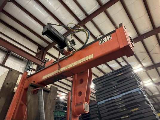 30000 lb. U.S. Industrial #M24, coil-feedline, 42" width, 30"-72" OD, 20"-24" ID, 12" pinch roll diameter - Image 5