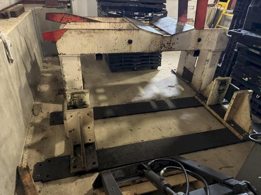 30000 lb. U.S. Industrial #M24, coil-feedline, 42" width, 30"-72" OD, 20"-24" ID, 12" pinch roll diameter - Image 6