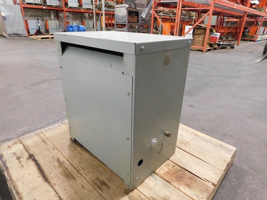 30 KVA 480 Primary, 208Y/120 Secondary, Westinghouse DT-3 transformer - Image 8