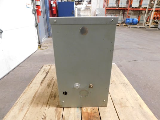 30 KVA 480 Primary, 208Y/120 Secondary, Westinghouse DT-3 transformer - Image 9