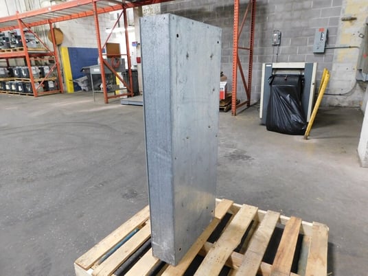 400 Amp. Cutler-Hammer, PRL130CTS, panelboard, 4-wire, 208Y/120 Volts, 3 phase - Image 6