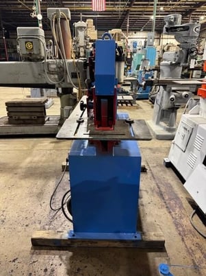 Kingsland #50XA, Ironworker, 50 ton, 7" throat, 4" angle, 4 HP, S/N 788896, 50XA - Image 4
