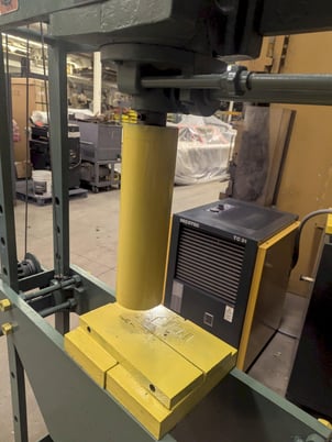 60 Ton, Wilson K.r. #37G, H-frame Press, S/N A-3170, 1965, 37G - Image 7