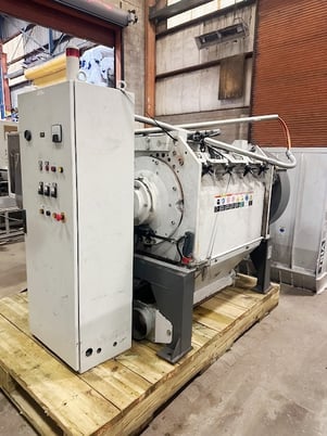 100 Hp Tria #XT110-60, 5-knife Granulator, 75 KW, 480 V., 1780 RPM, 22" x 42" throat, 2015 - Image 6