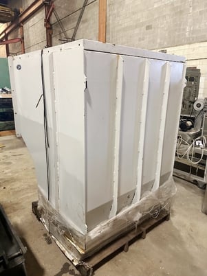 100 Hp Tria #XT110-60, 5-knife Granulator, 75 KW, 480 V., 1780 RPM, 22" x 42" throat, 2015 - Image 8