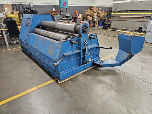 M.g. #420/16, 4-roll hydrauic plate roll, cone rolling attachment, movable pendant arm, 1997 - Image 6