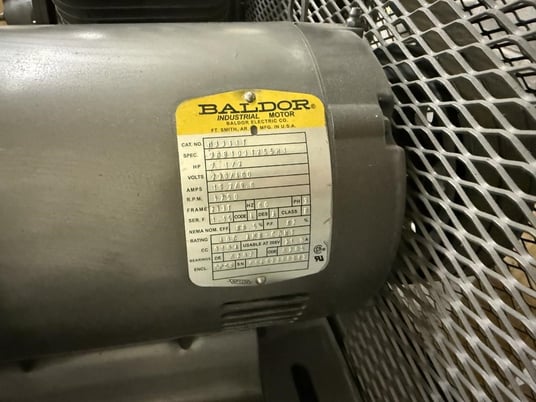 200 psi, Industrial Gold, 2-stage refrigerated compressor, 120 gallon, Baldor 7.5 HP, 230 V., Great Lakes - Image 6