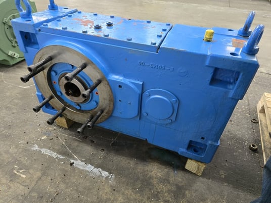 75 HP @ 1817 RPM, Flender #SZNE250, Gearbox, 18.71:1 Ratio - Image 3