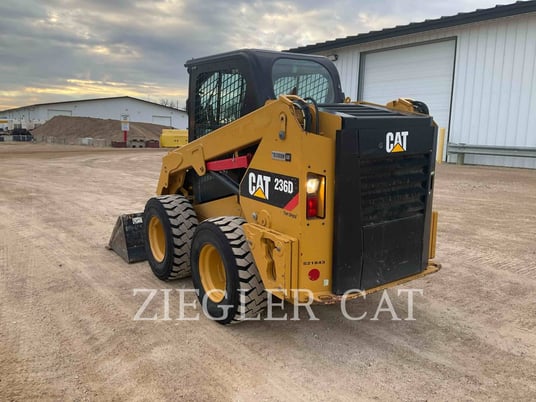 Cat 236D, Skid Steer Loader, 2679 hours, S/N: BGZ05502, 2019 - Image 4