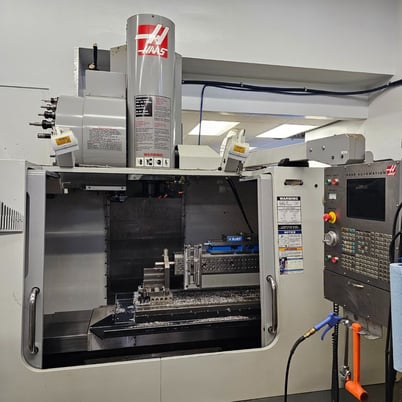 Haas #VF-3SS, vertical machining center, 24+1 automatic tool changer, 40" X, 20" Y, 25" Z, 12000 RPM, #40 - Image 7