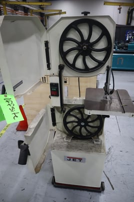 14" Jet #J-8201K, wood/metal vertical band saw - Image 4