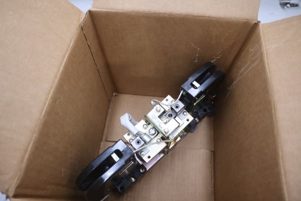 Eaton ME411E DC Definite Purpose Contactor; Size 4 NEW #G446 - Image 1