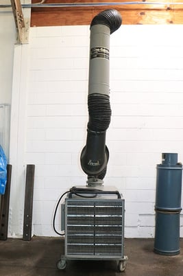 1500 cfm United Air Specialty #VP-1500, dust collector, 3 HP, 2005 - Image 2