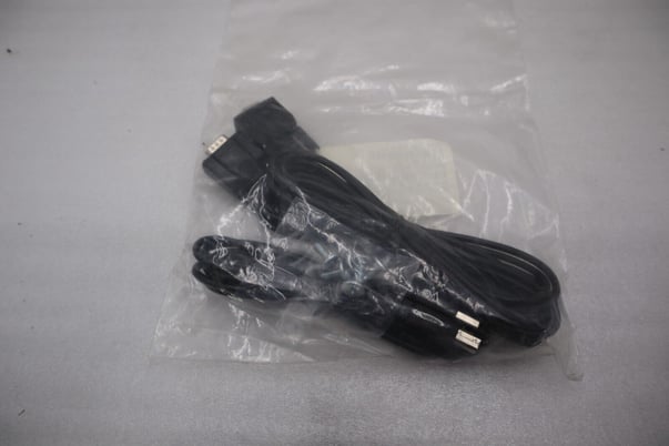 NEW APC 0L1079 LITKIT 2URM DOM For SmartUPS 1500 STOCK 530-B - Image 3