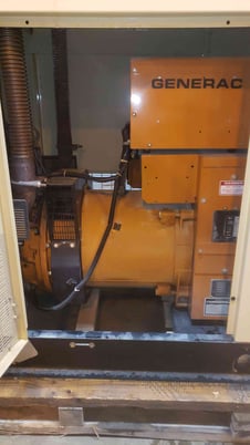 40 KW Generac #97A06508-S, Natural gas / Propane Generator, 120/240 Volts, 712 hours, load tested, 1997 - Image 5