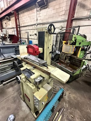 6" x 18" Kent #K-618, manual surface grinder, 1 HP, 8" grinding wheel diameter, magnetic chuck - Image 4