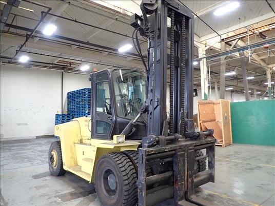 33700 lb. Hyster #H360HD, diesel forklift, dual pneumatic tire, 212" 2-stage mast, side shift, fork - Image 6