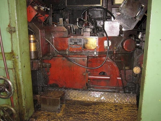 National #84, high speed 4 die cold n ut former, 30 HP, 330 PPM, bushing cutoff, PKO - Image 2